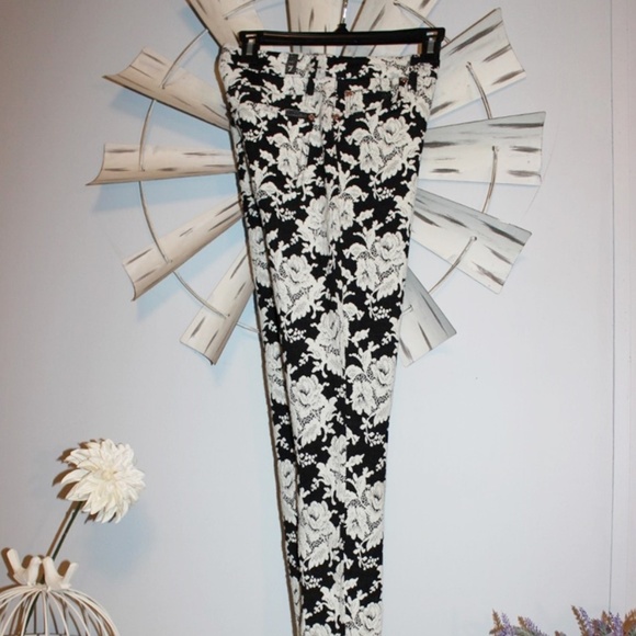 7 For All Mankind Pants - 7 For All Mankind Skinny/Ankle Pants 27